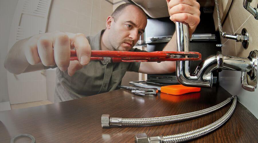 Local annual plumbing maintenance in Sutherland Springs, TX